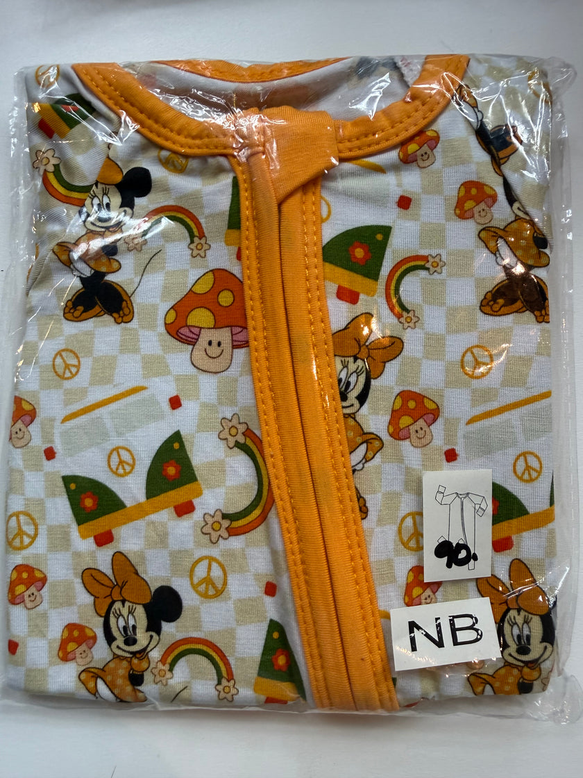 RETRO MOUSE - DREAMLAND LONG SLEEVE SLEEPER - BAMBOO