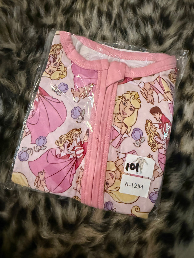 101 .AURORA DREAMLAND LONG SLEEVE SLEEPER - Bamboo - 6/12M